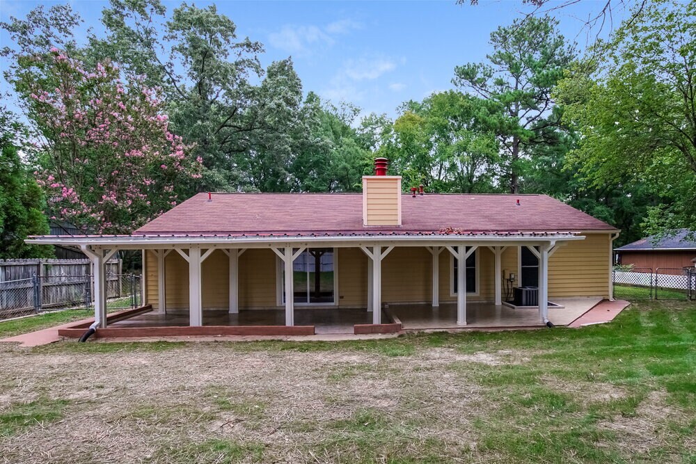 Building Photo - 4501 Fox Rd