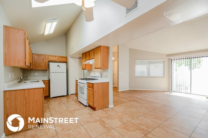 Building Photo - 185 W Virginia St