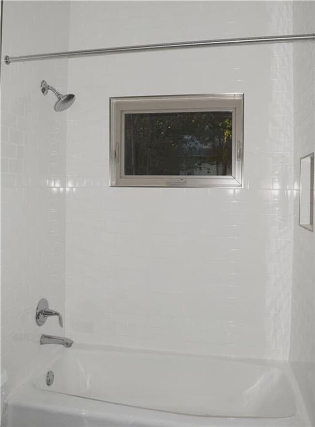 Building Photo - Modern Newer Townhome Across Frm UT