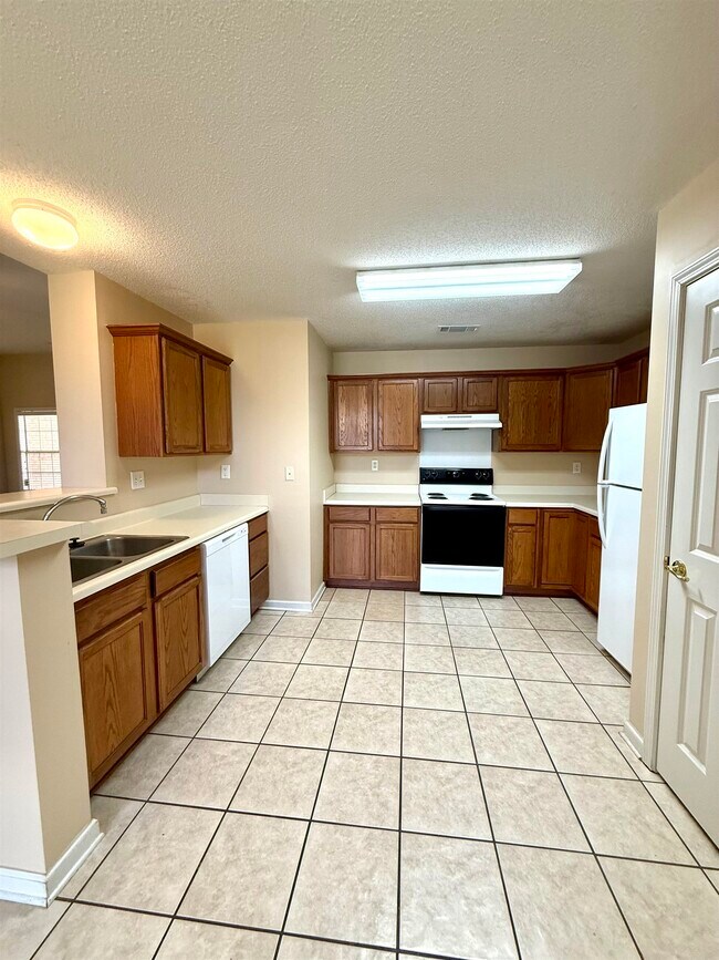 Building Photo - 9192 Speerberry Ln