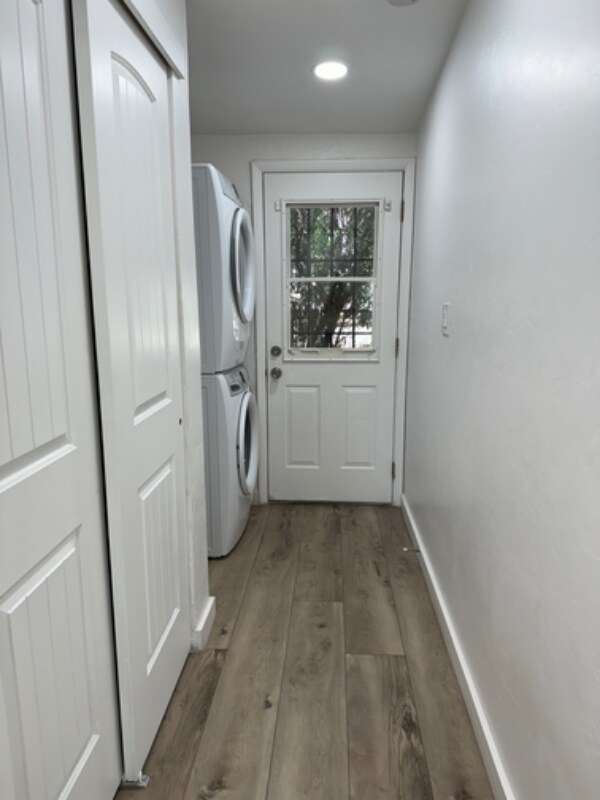 Building Photo - 1803 E Miles St