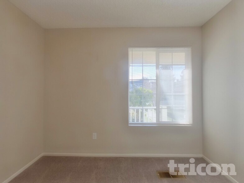 Building Photo - 8475 Sopwith Blvd