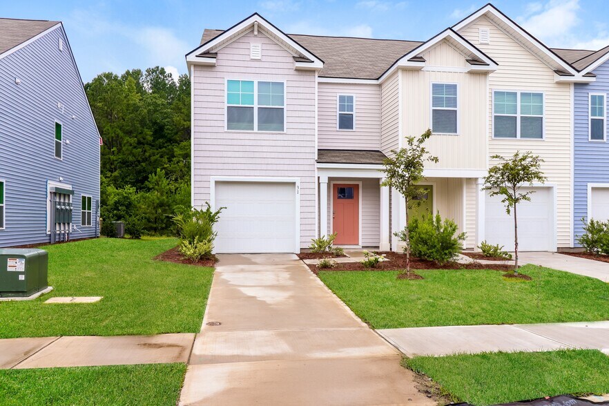 Building Photo - 31 Striker Rd