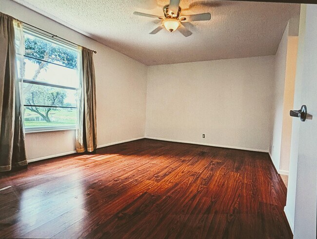 Building Photo - 2700 Fiore Way