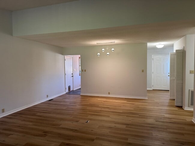 Building Photo - Black Mountain - Two Bedroom, 55 + Community