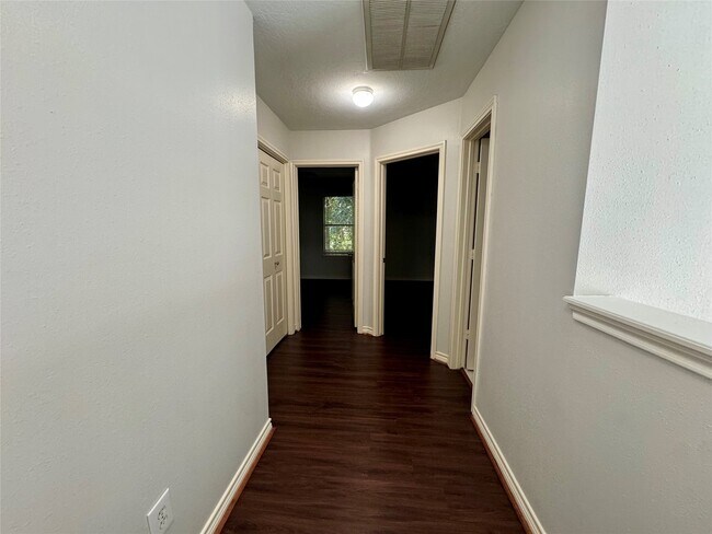 Building Photo - 167 Anise Tree Pl