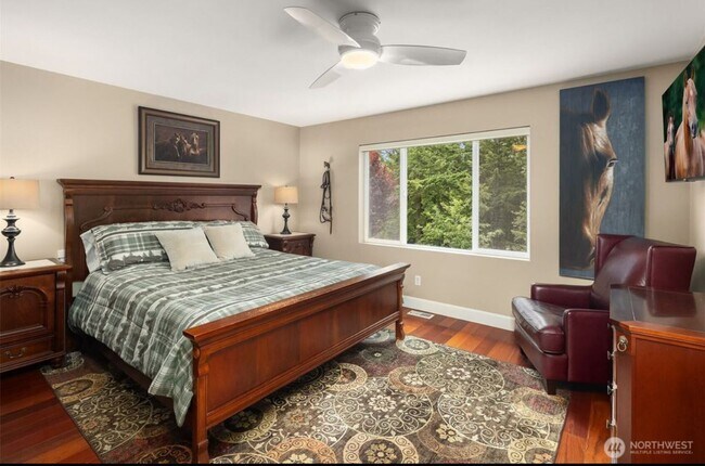 Building Photo - Beautiful Maple Ridge Highlands Home in Ma...