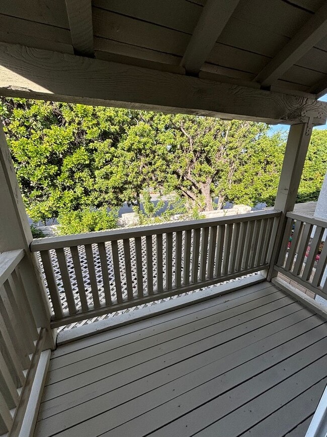 Building Photo - For Lease – Spacious 3 Bedroom Townhome in La Mirada