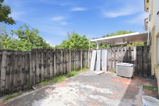 Building Photo - 7245 NW 173rd Dr