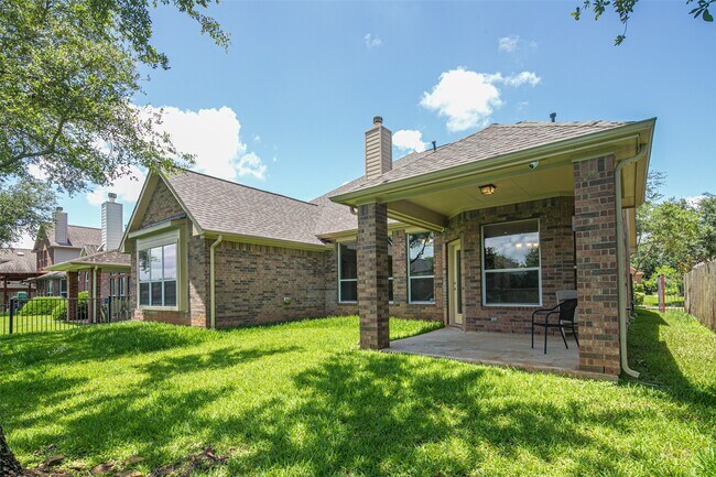 Building Photo - 8306 Golden Harbor