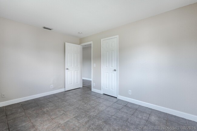 Building Photo - 3482 48th Ln S