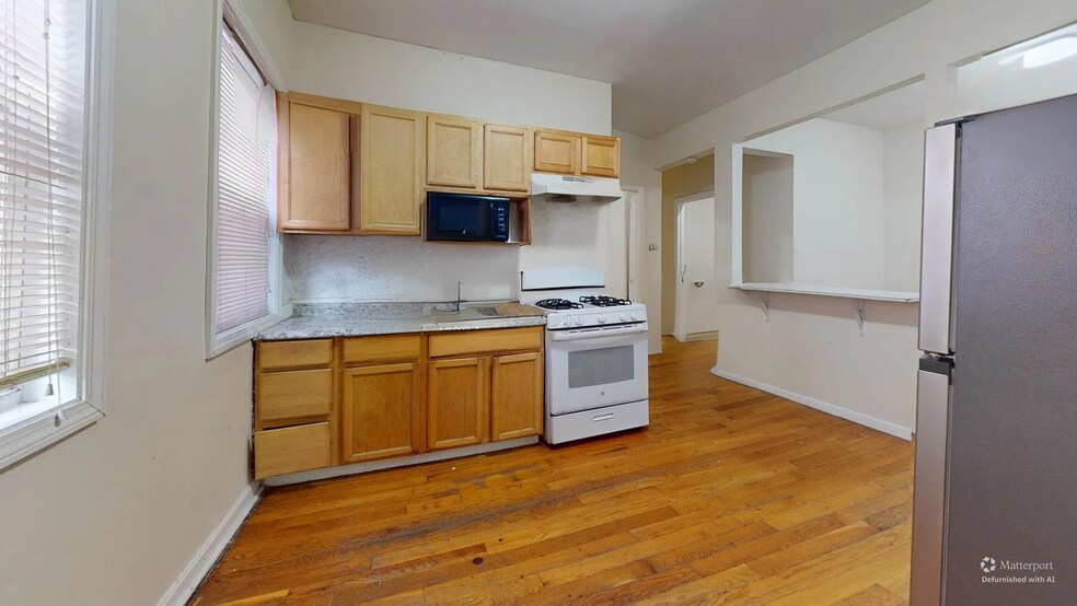 Primary Photo - 15 Langdon St