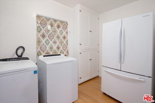 Building Photo - 3479 Oak Glen Dr