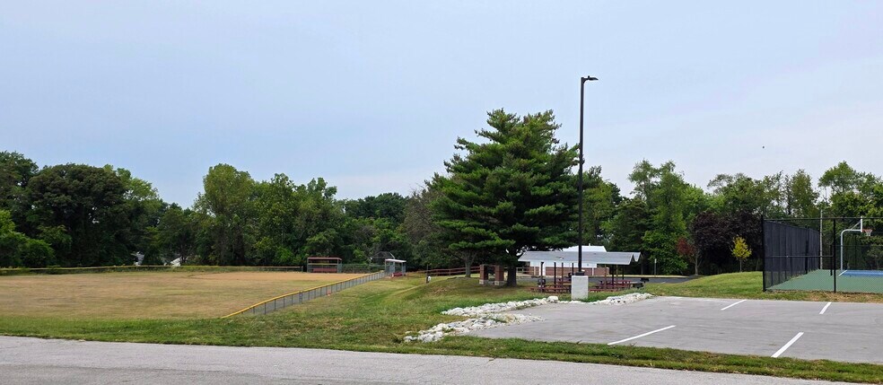 Full view from kitchen window - 5421 Bermuda Dr