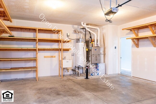 Building Photo - 6031 Melan Cove
