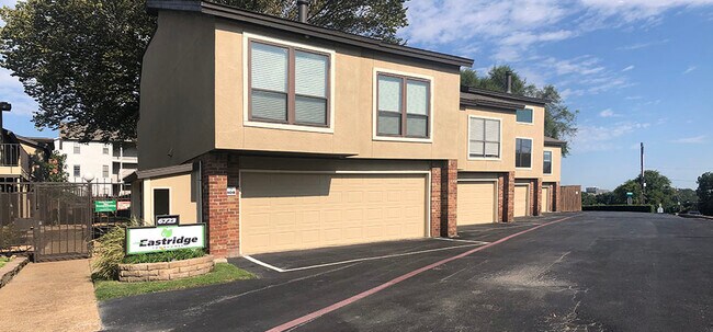 Building Photo - 6723 Eastridge Dr