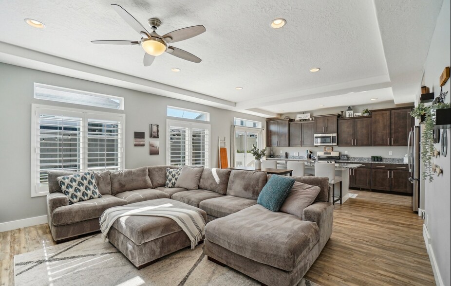 Building Photo - 14317 S Ashvale Dr
