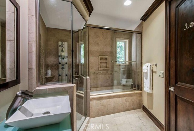 Building Photo - 1441 Robmar Dr