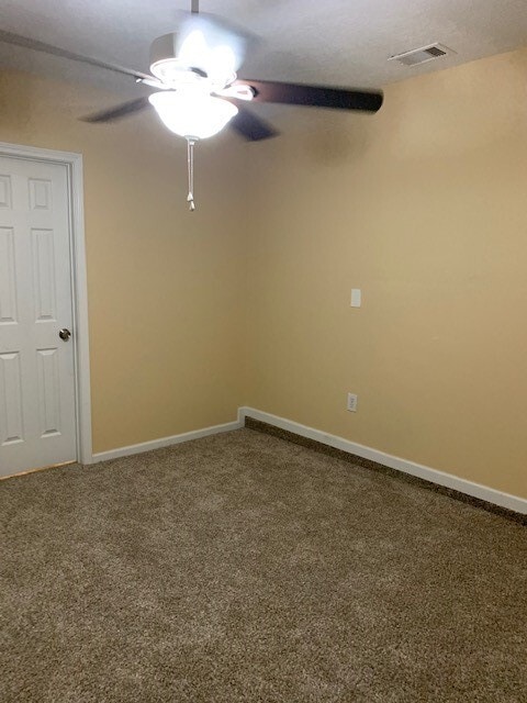 Building Photo - 4603 Meadows Edge Ln