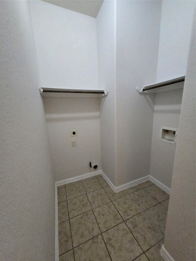 Building Photo - 26502 Green Heron Dr