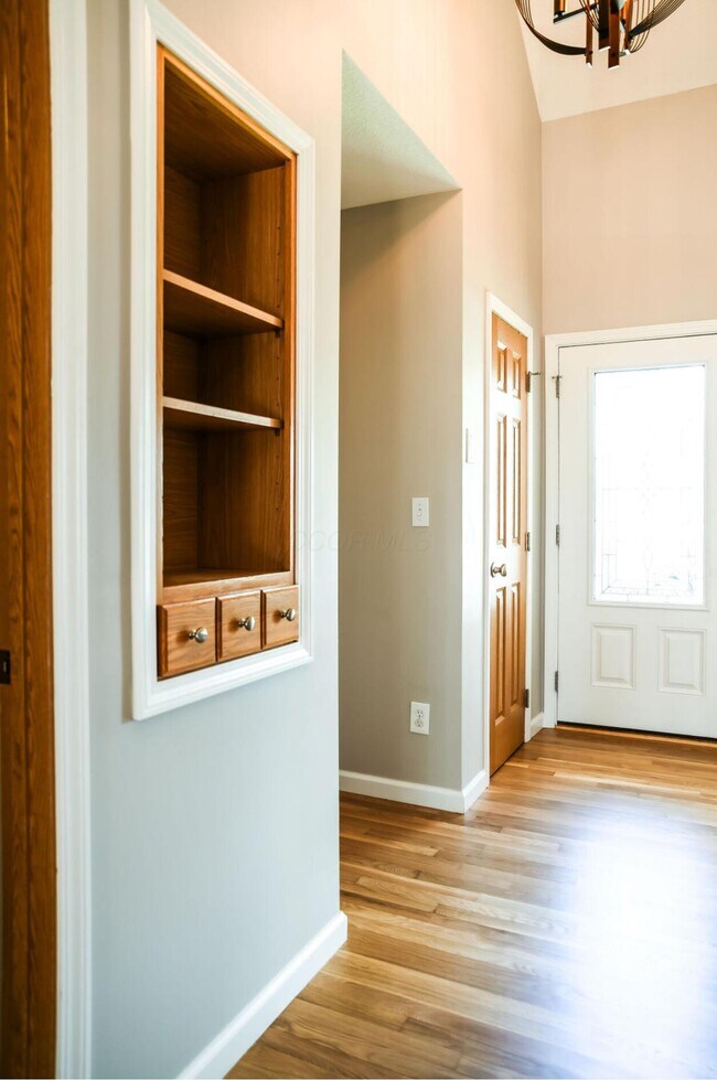 Building Photo - 227 Dowler Dr