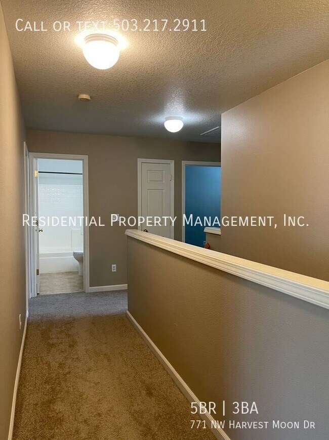 Building Photo - Alderbrook Neighborhood Home is located in...