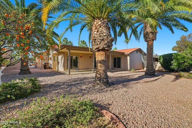 Building Photo - 25835 S Greencastle Dr