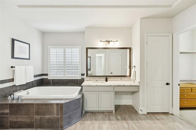 Building Photo - 204 Chisholm Trail