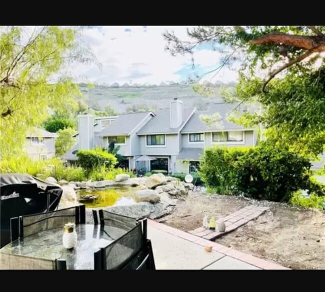 Building Photo - 130 S Waterwheel Way