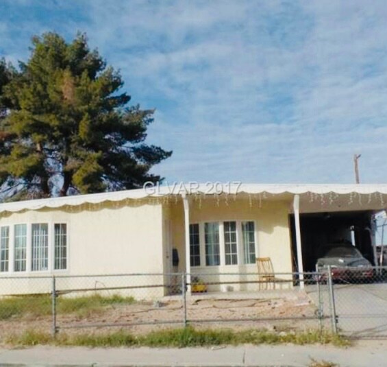 Primary Photo - 3684 Hawaii Ave