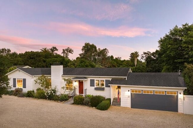 Building Photo - 240 Hot Springs Rd