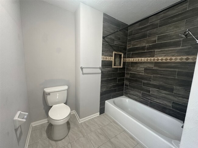 Building Photo - 11610 Cypresswood Dr