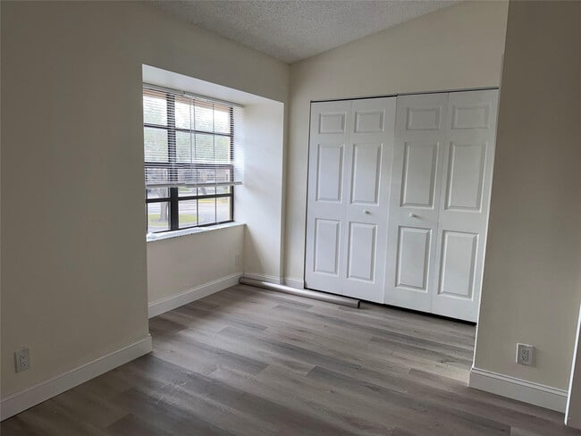 Building Photo - 10701 NW 14th St