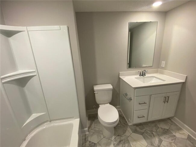 Building Photo - 178 Jean Avenue