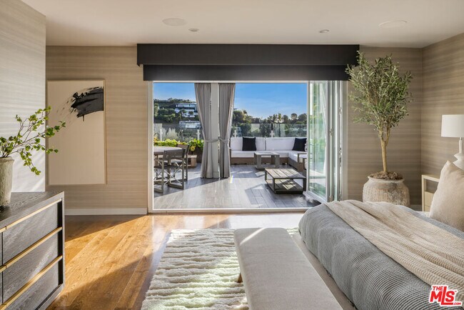 Building Photo - 9318 Warbler Way