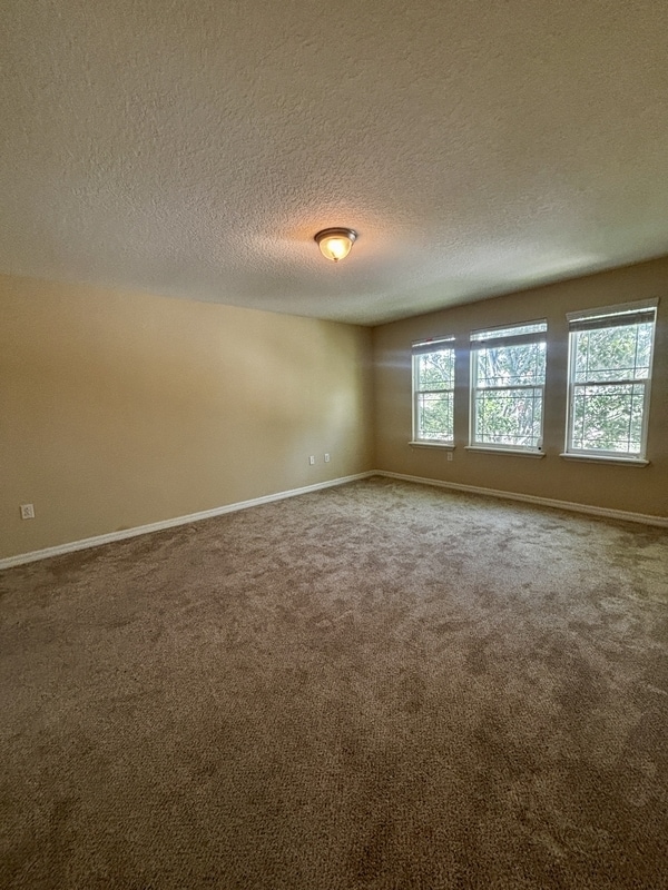 Building Photo - 8554 Tallfield Ave