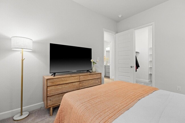 Building Photo - 1909 Sir Nathaniel Ln