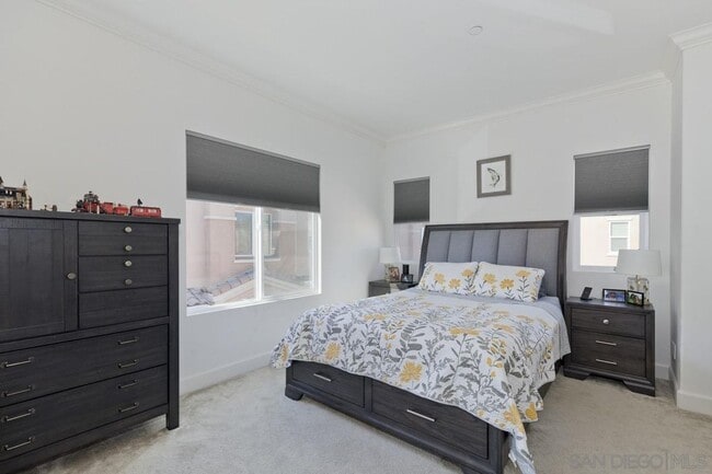 Building Photo - Chula Vista - Adorable 3 Bedroom 3 Bath To...