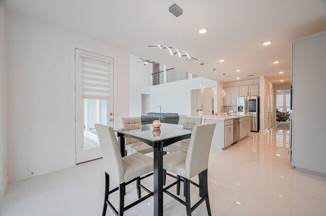 Building Photo - 18311 Licola Mdw Ln