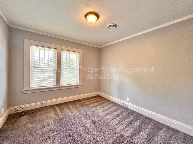 Building Photo - 81 Delaware Ave