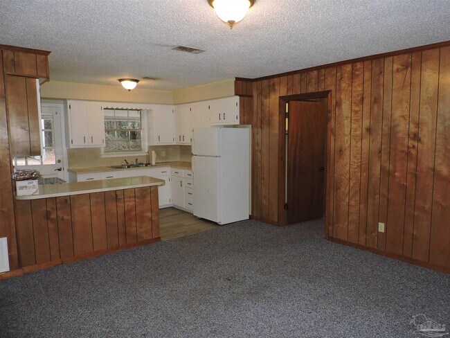 Building Photo - 4754 Anna Simpson Rd