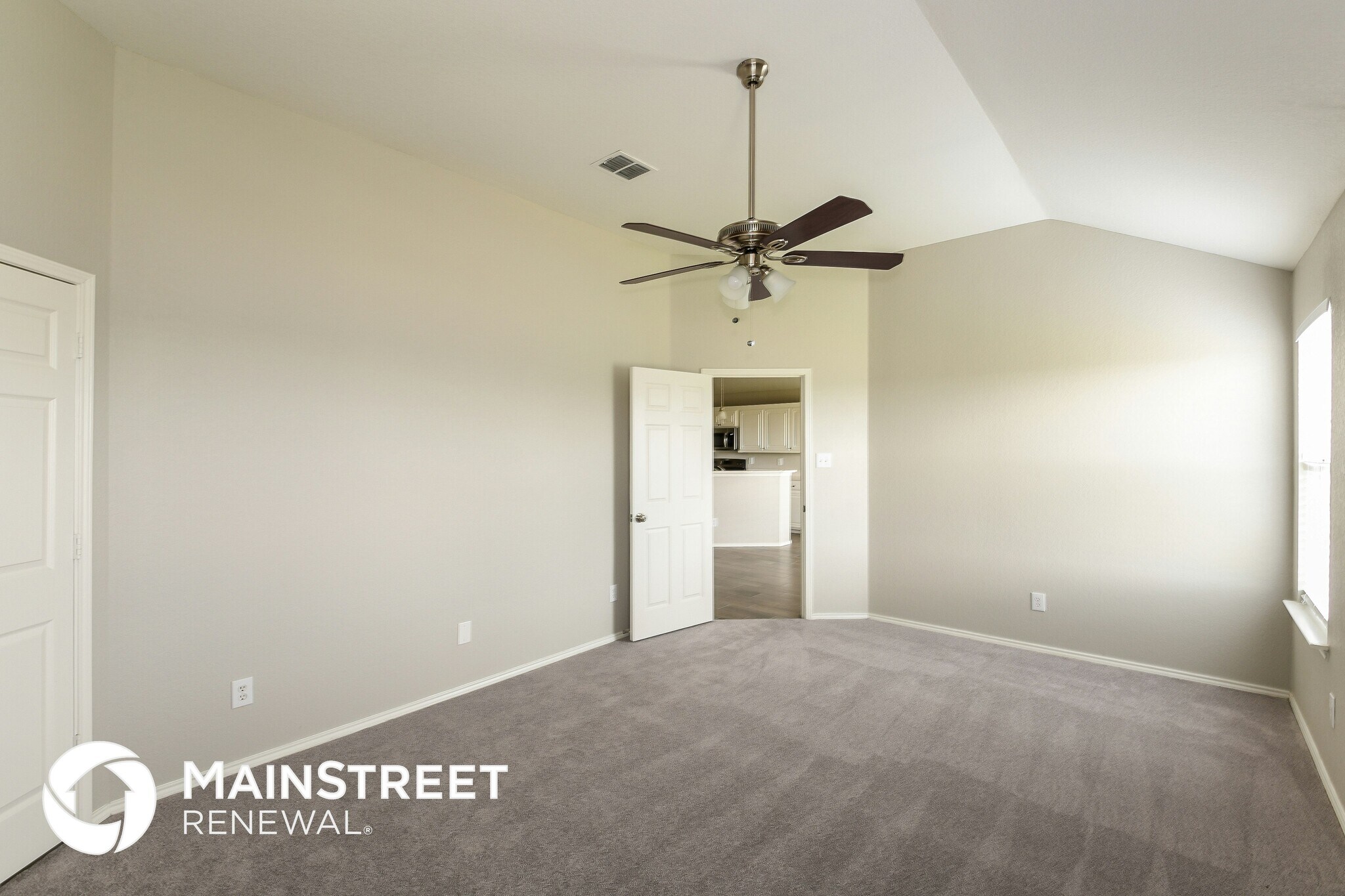 Building Photo - 3802 Southern Grove