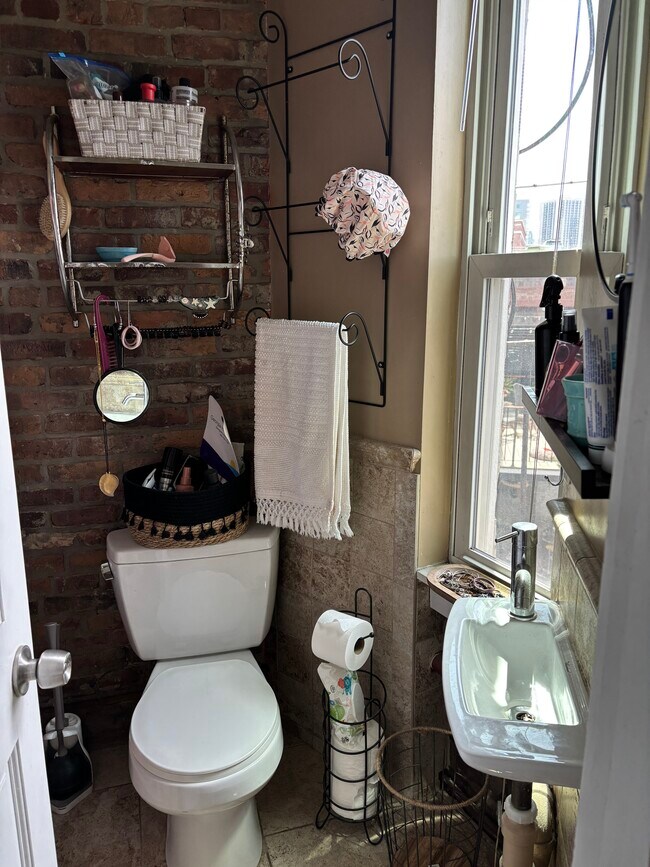 Building Photo - 56 Snow Hill St