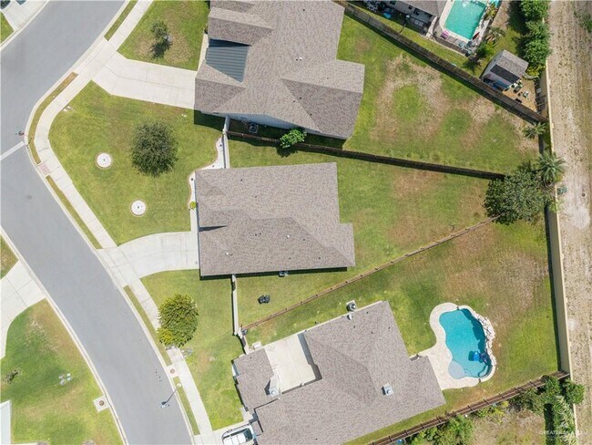 Building Photo - 14224 Amistad Cir