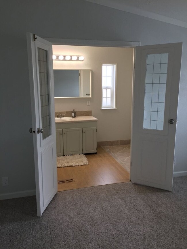 Building Photo - 3bedroom 2bath Mobile Home
