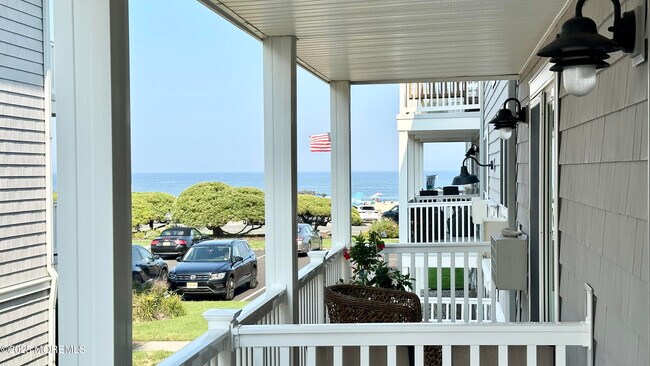 Building Photo - 709 Ocean Ave