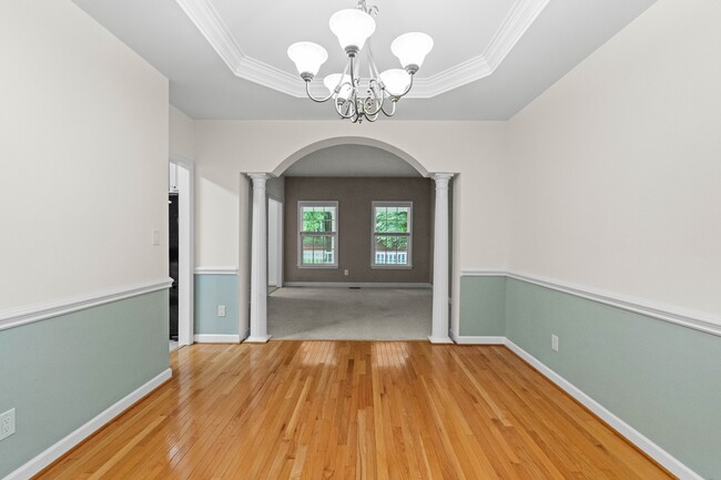 Building Photo - 161 Mediate Dr