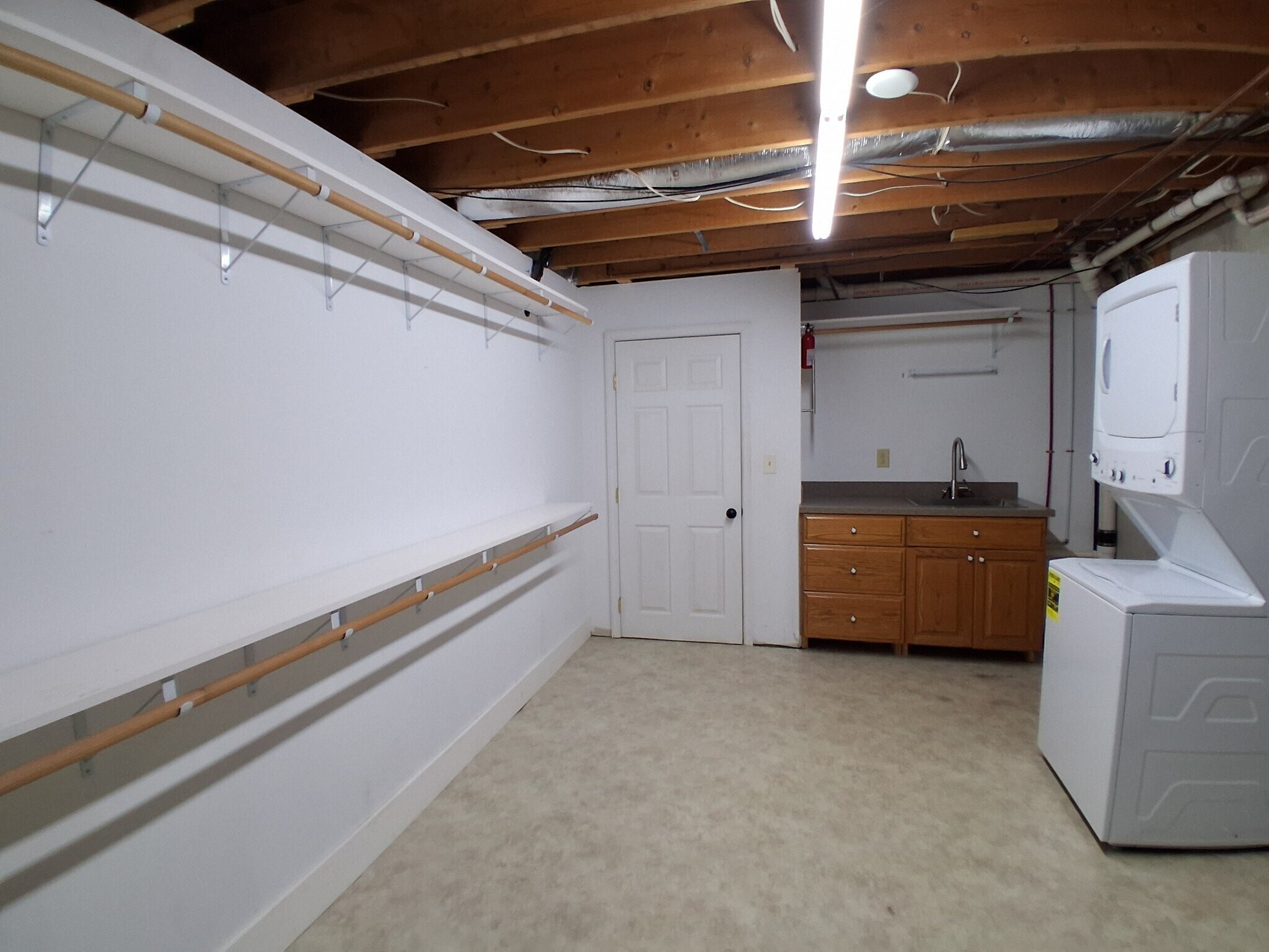 Building Photo - 613 Timber Ridge Rd