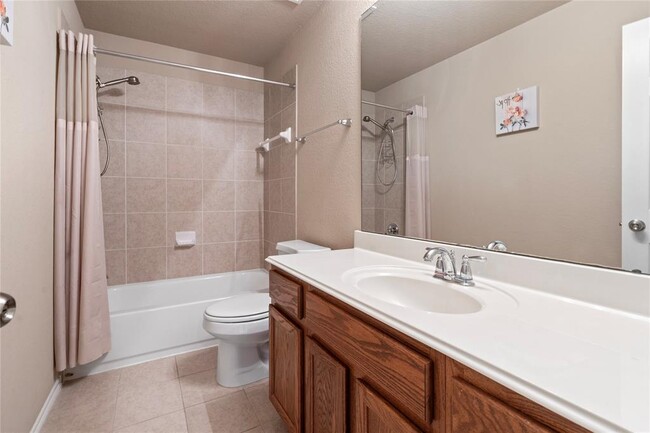 Building Photo - 26914 Harmony Shores Dr