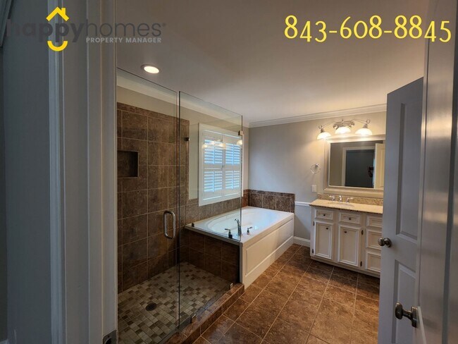Building Photo - 4 Bed 2.5 Bath Home Located in Cedar Grove subdivision in North Charleston!